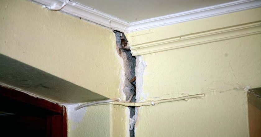 Ολοκληρώθηκαν αυτοψίες σε 240 κτήρια | Ο τρόπος επαναλειτουργίας των σχολείων στη Δυτική Λέσβο