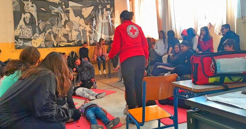 Εκπαίδευση μαθητών στις Πρώτες Βοήθειες από τον Ελληνικό Ερυθρό Σταυρό σε 5 σχολεία της Λέσβου