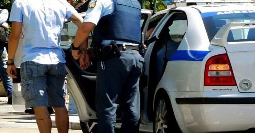 Συνελήφθη ημεδαπός στη Μυτιλήνη, οδηγούσε μοτοσυκλέτα χωρίς δίπλωμα