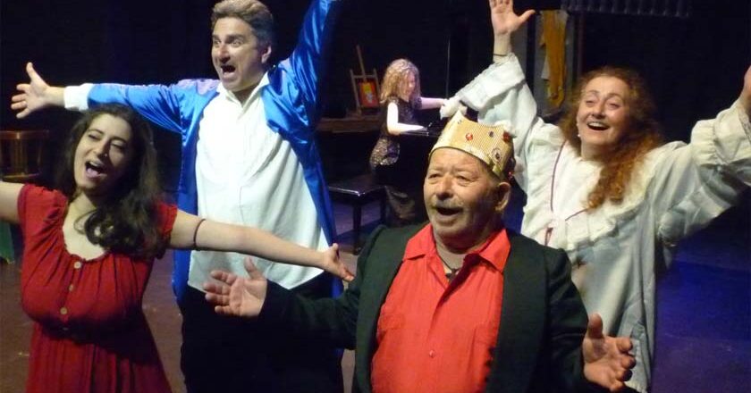 Η μουσική παράσταση «Η Ιστορία του Μπαμπάρ» στο Θέατρο ΦΟΜ