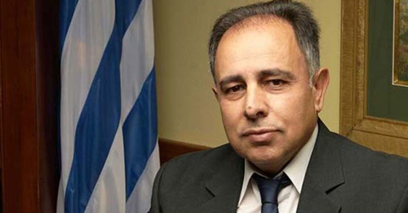 Αποσύρει την υποψηφιότητά του για τον Δήμο Μυτιλήνης ο Σ. Κύτελης