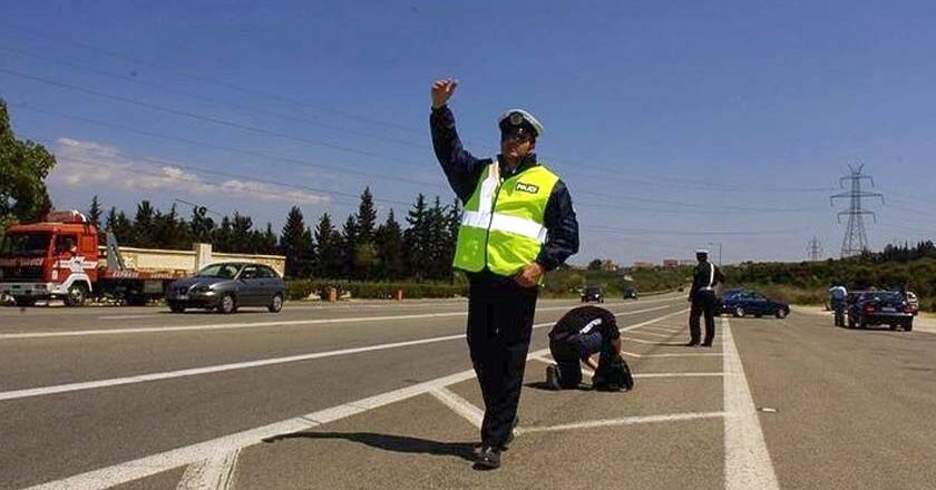Σύλληψη -2- ατόμων σε Ίππειος και Μυτιλήνη για οδήγηση χωρίς δίπλωμα