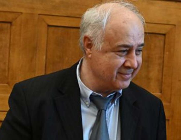 Παναγιώτης Παρασκευαϊδης για το τροχαίο ατύχημα: «Είμαστε καλά και οι δυο οδηγοί. Τα σίδερα φτιάχνονται»