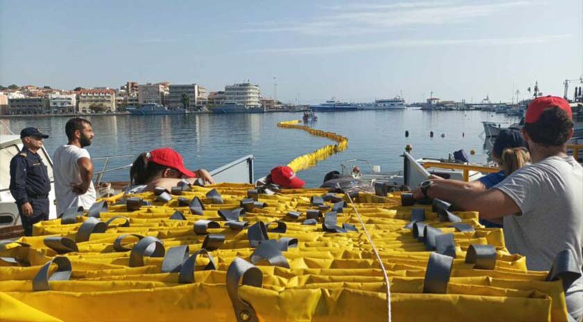 Άσκηση για την αντιμετώπιση θαλάσσιας ρύπανσης στο λιμάνι της Μυτιλήνης