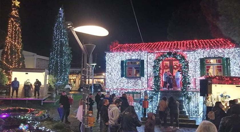 Χριστούγεννα στη Δυτική Λέσβο | Τα ξωτικά κάνουν απόβαση
