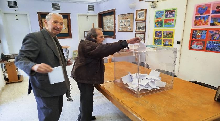 Εκλογές στον ΣΑΤΥΡΟ