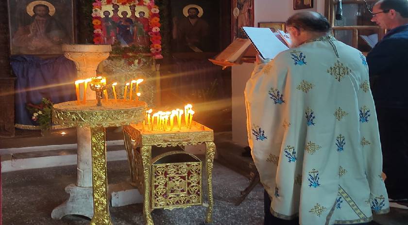 Πρώτοι χαιρετισμοί στον Ιερό Ναό Κοιμήσεως της Θεοτόκου στα Μιστεγνά