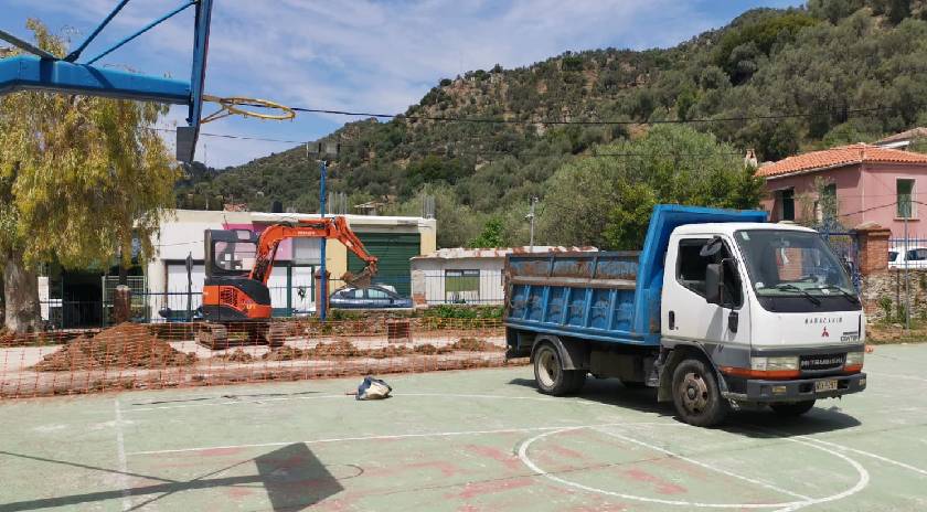 Έναρξη εργασιών δημιουργίας παιδικής χαράς στον Τρύγωνα από το Δήμο Μυτιλήνης