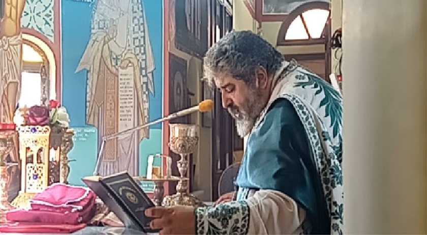 Aποχαιρετούν τον πνευματικό τους πατέρα Οι ενορίες Αγίου Ιωάννου του Προδρόμου & Αγίου Εφραίμ Καλλιθέας Μυτιλήνης