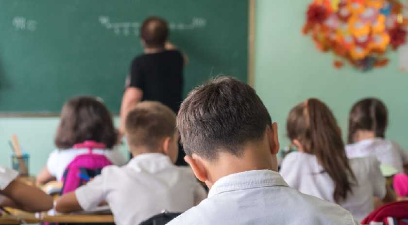 Λέσβος: Πρόγραμμα μαθησιακής ενίσχυσης για μαθητές Δημοτικού και Γυμνασίου