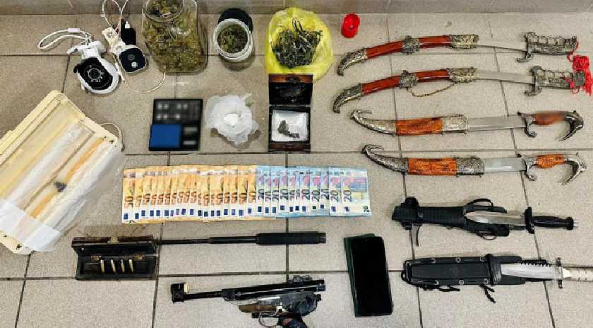 53χρονος διακινητής ναρκωτικών συνελήφθη στη Μυτιλήνη | Ηρωίνη, κοκαΐνη, χασίς και όπλα στην κατοχή του