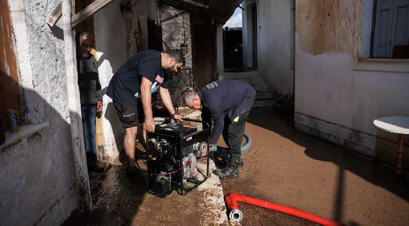 Ζημιές σε 50 σπίτια και 10 επιχειρήσεις από την πλημμύρα στο λεκανοπέδιο Καλλονής