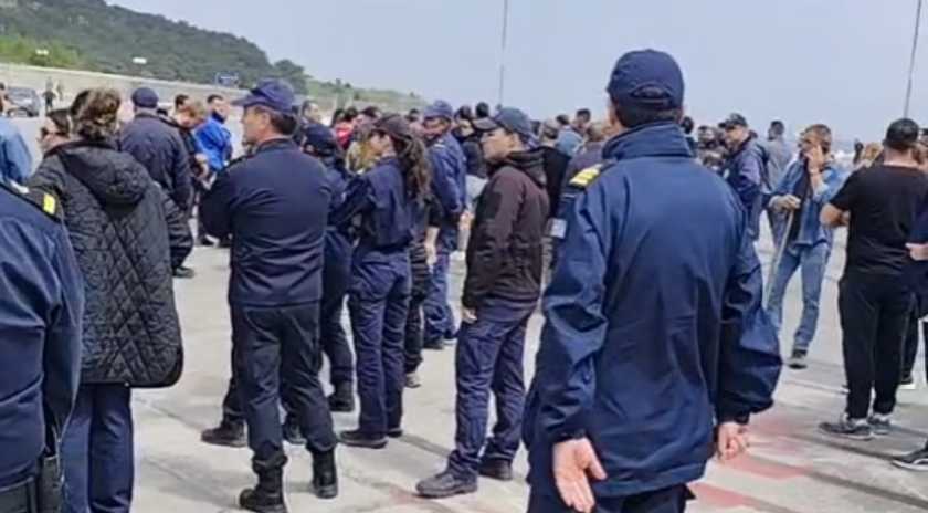 «ΣΤΟΠ» στην αποβίβαση εμπορικών οχημάτων απο το πλοίο της γραμμής