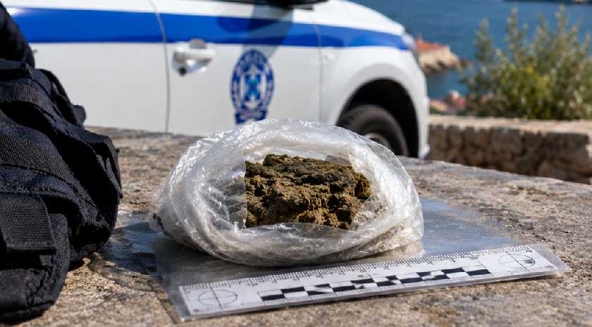 Συνελήφθη 47χρονος με 11γρ περίπου κάνναβης
