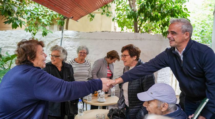 Επίσκεψη του Δημάρχου, Παναγιώτη Χριστόφα στο ΚΑΠΗ Μυτιλήνης